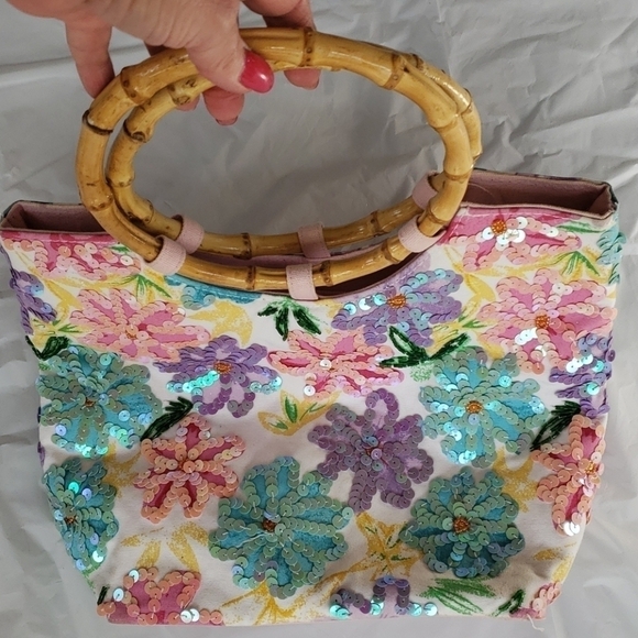 Jn's Spring Floral Sequined Fabric Bamboo Handbag Handbag Purse Pretty! - Picture 8 of 8
